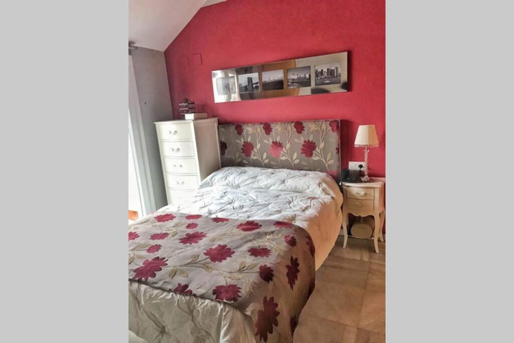 Duplex, Terraza, 10 Min Coche Centro Sevilla Camas Eksteriør billede